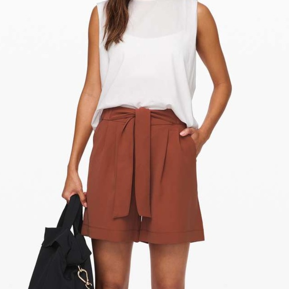 Womens Size 10 Lululemon Noir Short 5.5 Rustic Clay NWT